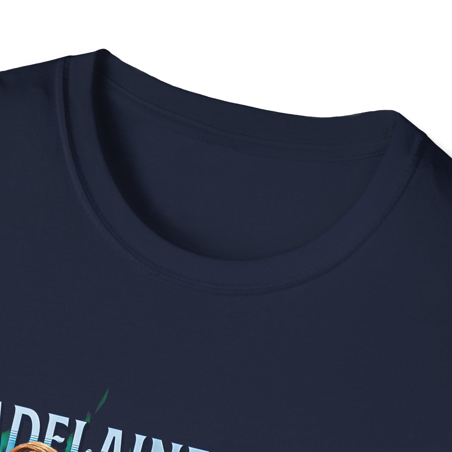 Madelaine Petsch Unisex T-Shirt - Fan T-Shirt Premium Collection