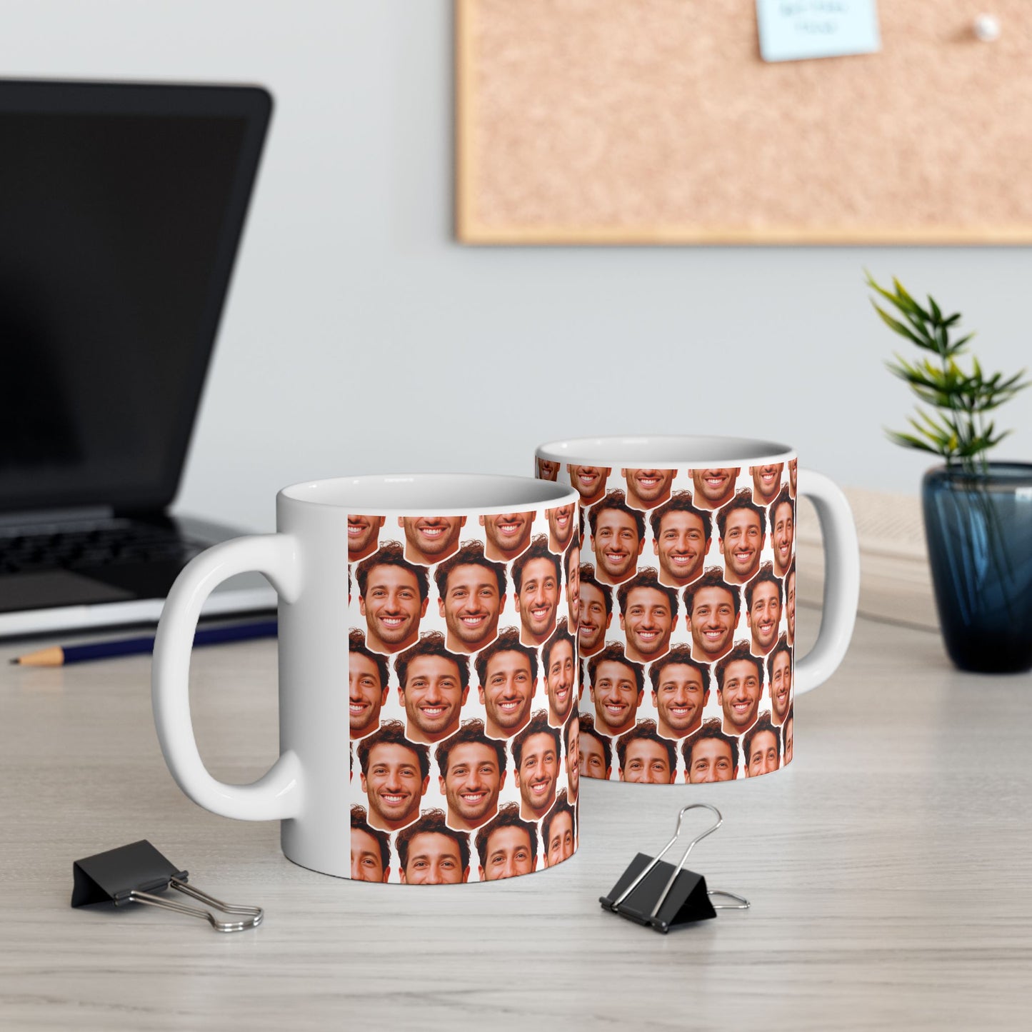 Daniel Ricciardo Funny Face Pattern Ceramic Mug | Unique Gift for Daniel Ricciardo Fans