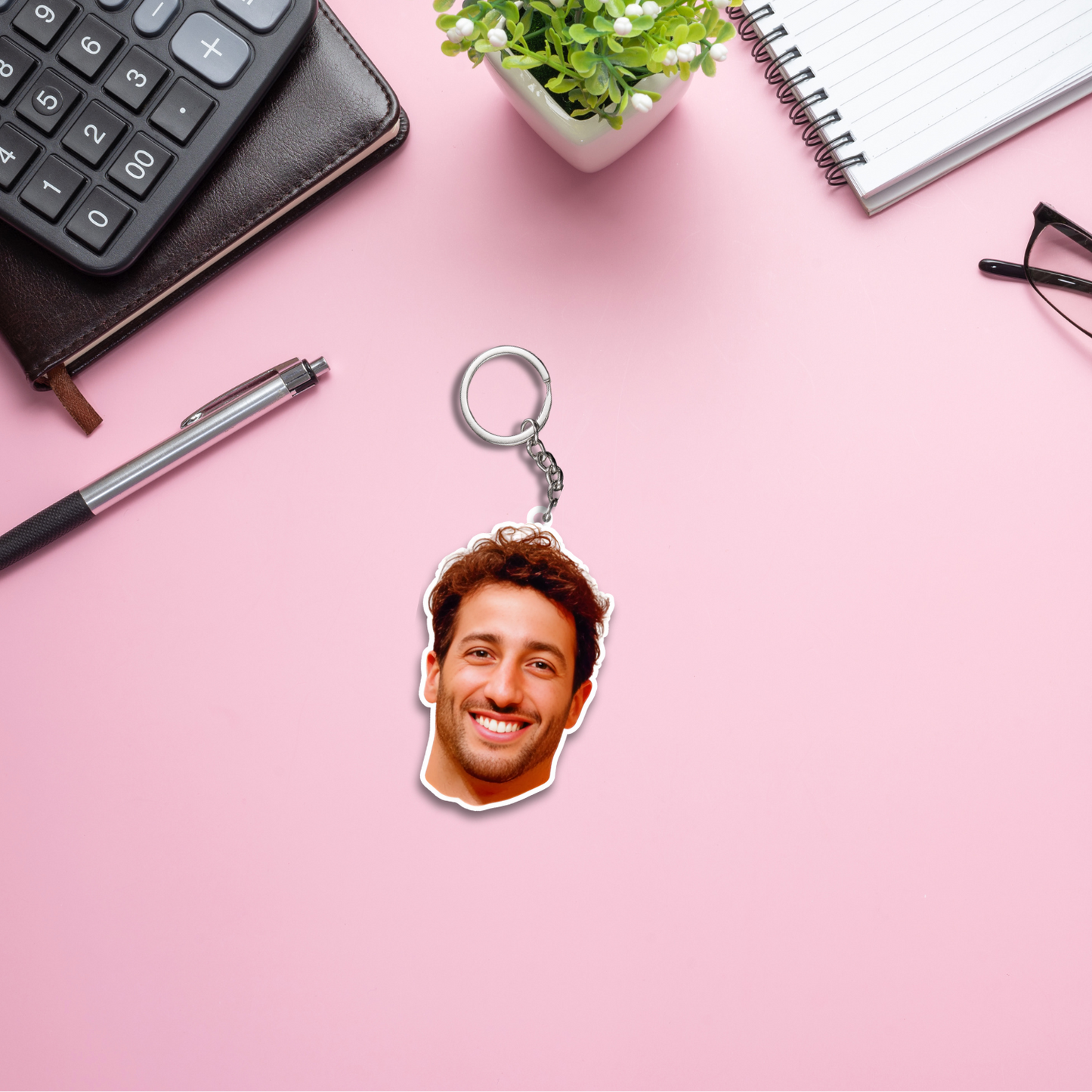 Daniel Ricciardo 2 Layer Acrylic Keychain | Formula 1 Fan Gift