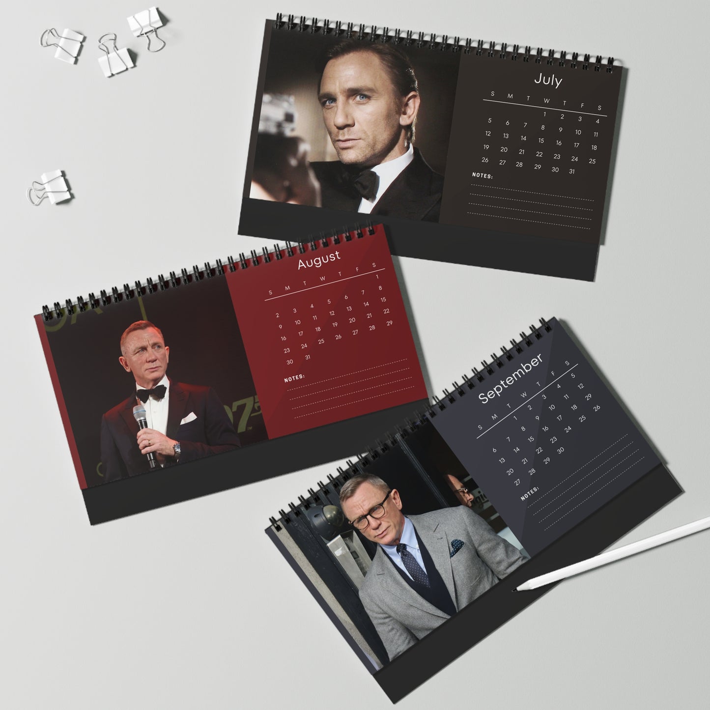 Daniel Craig 2026 Desk Calendar | James Bond & Hollywood Star | Daniel Craig Gift | 007 Actor Calendar | Movie Star Decor
