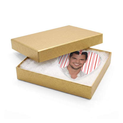 Taylor Lautner Christmas Ornament | Celebrity Fan Gift Keepsake