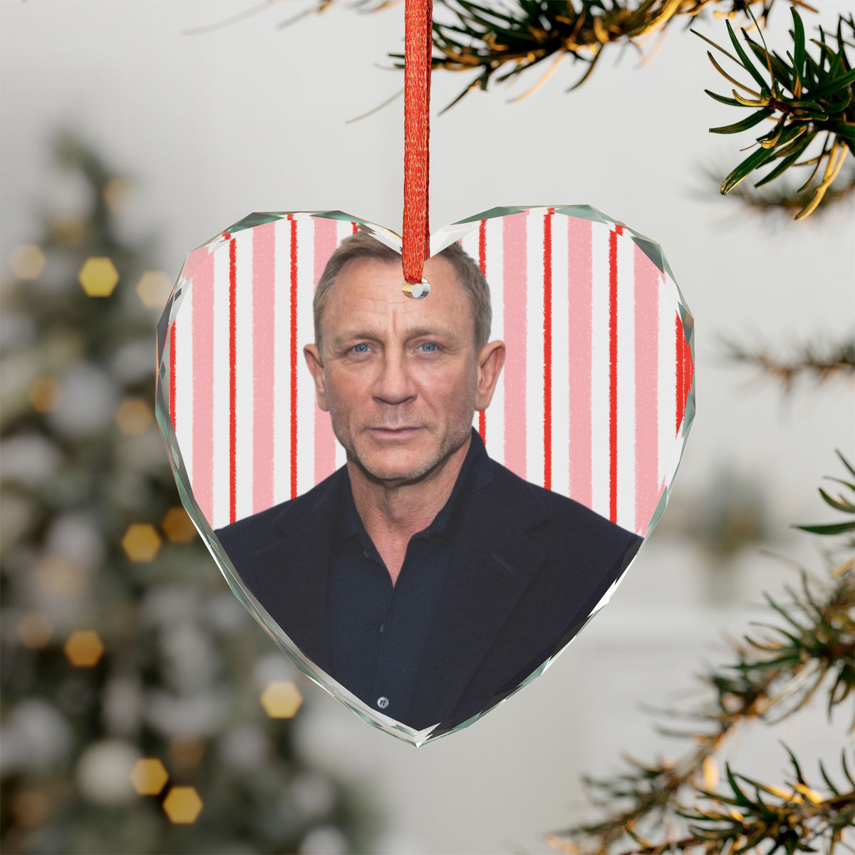 Daniel Craig Christmas Ornament | Celebrity Fan Gift Keepsake